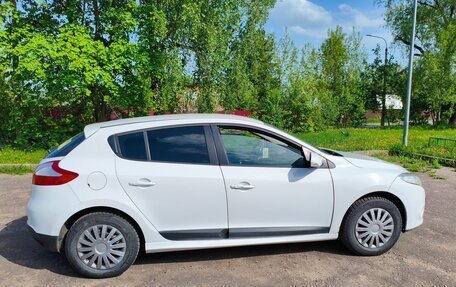 Renault Megane III, 2012 год, 630 000 рублей, 2 фотография
