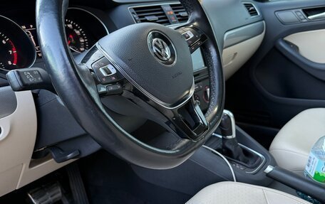 Volkswagen Jetta VI, 2017 год, 1 350 000 рублей, 14 фотография