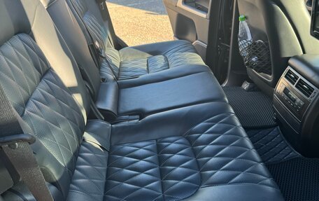 Toyota Land Cruiser 200, 2017 год, 7 890 000 рублей, 21 фотография
