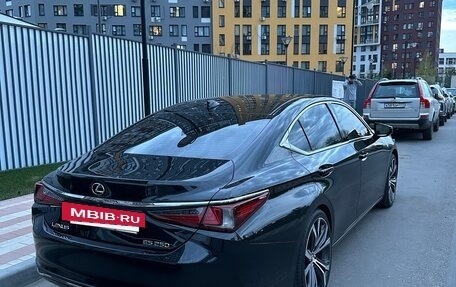 Lexus ES VII, 2019 год, 3 700 000 рублей, 3 фотография