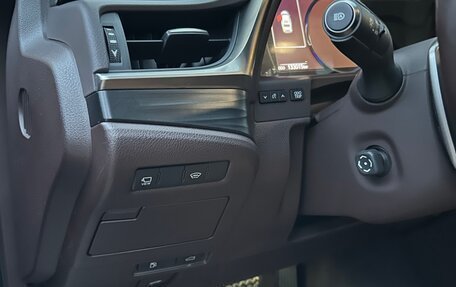 Lexus ES VII, 2019 год, 3 700 000 рублей, 8 фотография