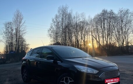 Ford Focus III, 2016 год, 1 049 000 рублей, 2 фотография