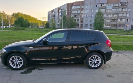 BMW 1 серия, 2010 год, 800 000 рублей, 6 фотография