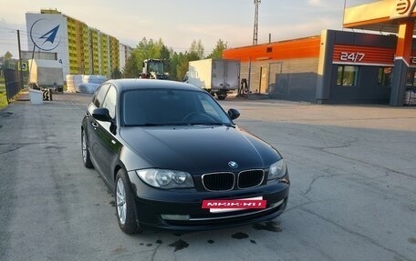 BMW 1 серия, 2010 год, 800 000 рублей, 2 фотография