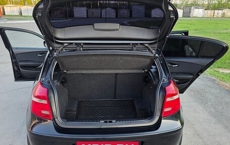 BMW 1 серия, 2010 год, 800 000 рублей, 7 фотография