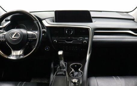 Lexus RX IV рестайлинг, 2018 год, 4 174 000 рублей, 7 фотография
