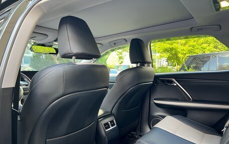 Lexus RX IV рестайлинг, 2022 год, 7 600 000 рублей, 6 фотография