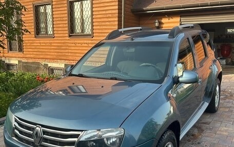 Renault Duster I рестайлинг, 2014 год, 770 000 рублей, 2 фотография