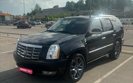 Cadillac Escalade III, 2011 год, 1 920 000 рублей, 1 фотография
