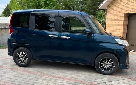Toyota Roomy I, 2017 год, 1 150 000 рублей, 8 фотография