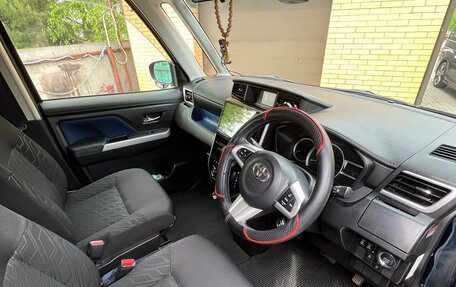 Toyota Roomy I, 2017 год, 1 150 000 рублей, 14 фотография