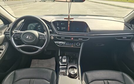 Hyundai Sonata VIII, 2021 год, 3 000 000 рублей, 15 фотография