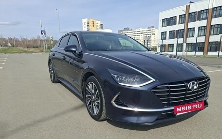 Hyundai Sonata VIII, 2021 год, 3 000 000 рублей, 3 фотография