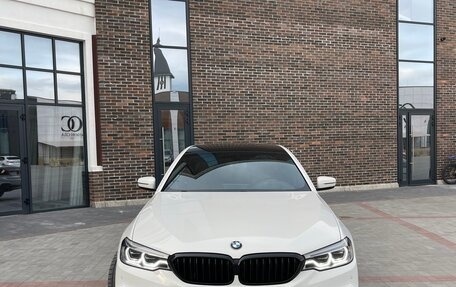 BMW 5 серия, 2018 год, 3 650 000 рублей, 2 фотография