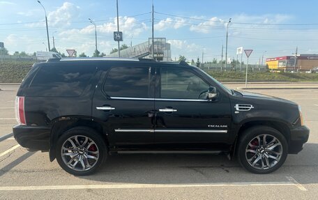 Cadillac Escalade III, 2011 год, 1 920 000 рублей, 5 фотография