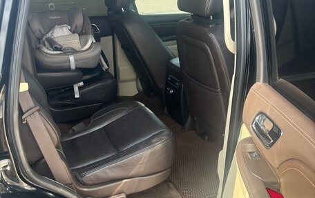 Cadillac Escalade III, 2011 год, 1 920 000 рублей, 10 фотография
