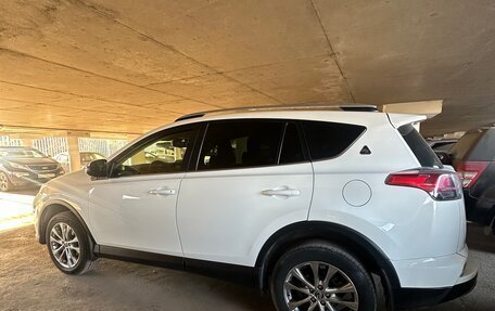 Toyota RAV4, 2016 год, 2 750 000 рублей, 3 фотография