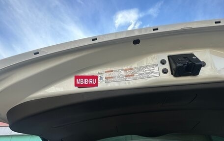 Toyota RAV4, 2016 год, 2 750 000 рублей, 5 фотография