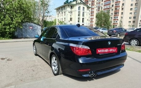 BMW 5 серия, 2006 год, 2 350 000 рублей, 3 фотография