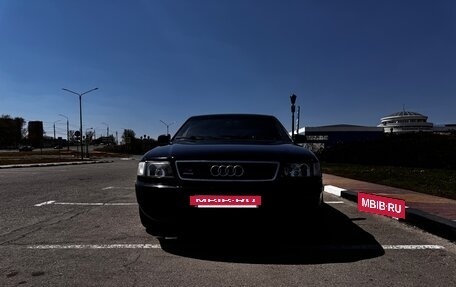 Audi S8, 1998 год, 900 000 рублей, 15 фотография