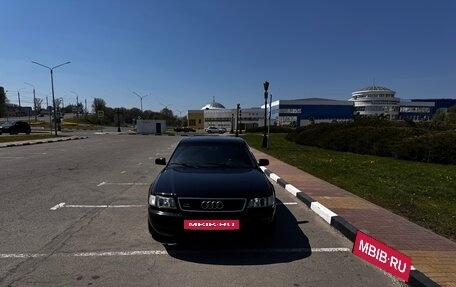 Audi S8, 1998 год, 900 000 рублей, 32 фотография