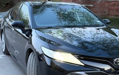 Toyota Camry, 2018 год, 2 700 000 рублей, 1 фотография