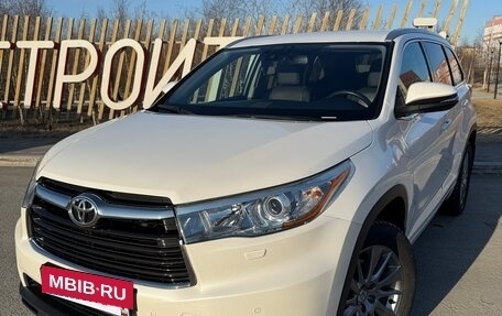 Toyota Highlander III, 2015 год, 3 600 000 рублей, 4 фотография