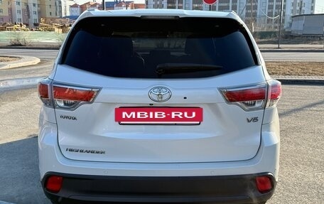 Toyota Highlander III, 2015 год, 3 600 000 рублей, 12 фотография