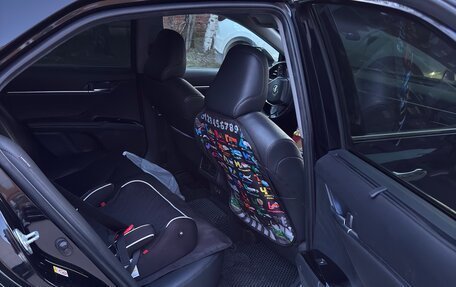 Toyota Camry, 2018 год, 2 700 000 рублей, 7 фотография
