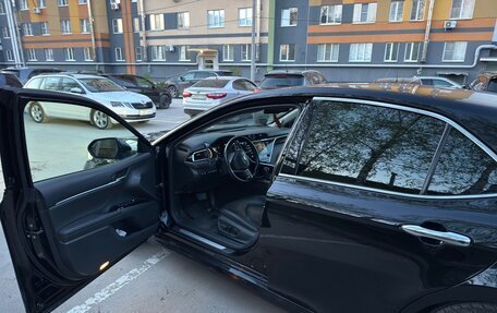 Toyota Camry, 2018 год, 2 700 000 рублей, 13 фотография