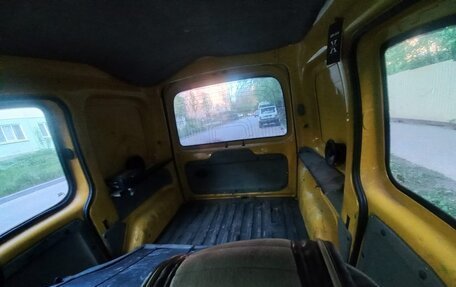 Renault Kangoo II рестайлинг, 2002 год, 260 000 рублей, 5 фотография