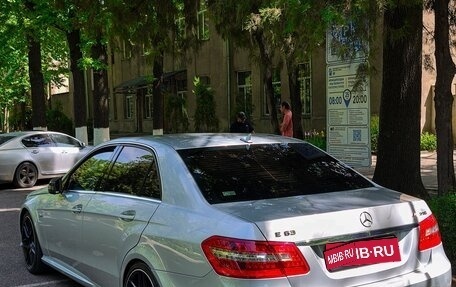 Mercedes-Benz E-Класс AMG, 2010 год, 1 600 000 рублей, 1 фотография