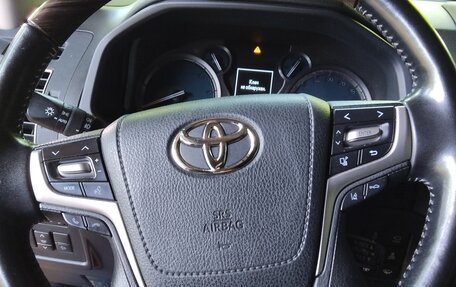 Toyota Land Cruiser Prado 150 рестайлинг 2, 2020 год, 5 999 999 рублей, 12 фотография