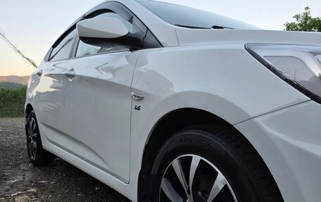 Hyundai Solaris II рестайлинг, 2014 год, 1 000 000 рублей, 2 фотография