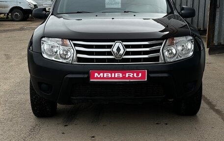 Renault Duster I рестайлинг, 2014 год, 680 000 рублей, 1 фотография