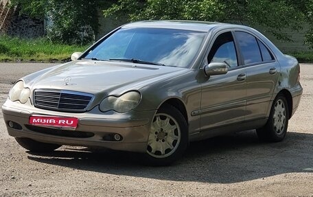 Mercedes-Benz C-Класс, 2001 год, 452 000 рублей, 1 фотография