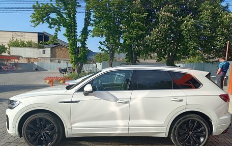 Volkswagen Touareg III, 2020 год, 6 100 000 рублей, 4 фотография