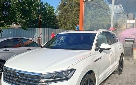 Volkswagen Touareg III, 2020 год, 6 100 000 рублей, 3 фотография