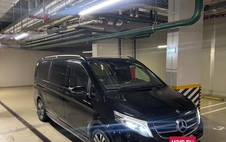 Mercedes-Benz V-Класс, 2018 год, 7 500 000 рублей, 6 фотография