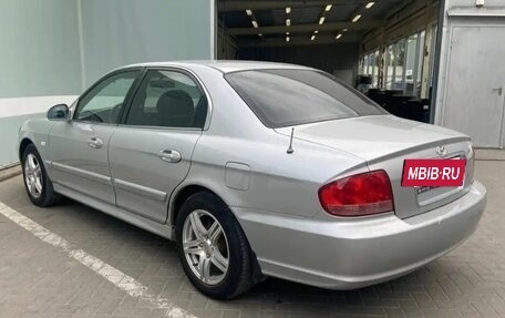 Hyundai Sonata IV рестайлинг, 2006 год, 700 000 рублей, 4 фотография