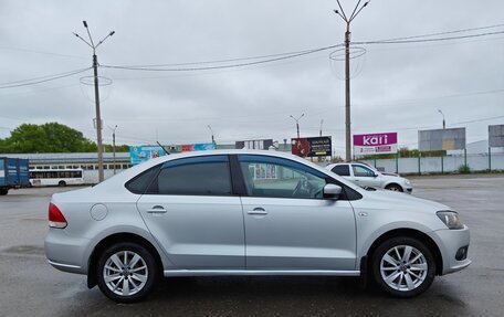 Volkswagen Polo VI (EU Market), 2014 год, 830 000 рублей, 4 фотография