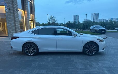 Lexus ES VII, 2019 год, 3 900 000 рублей, 3 фотография