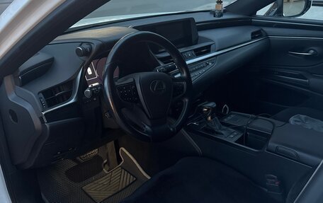 Lexus ES VII, 2019 год, 3 900 000 рублей, 6 фотография