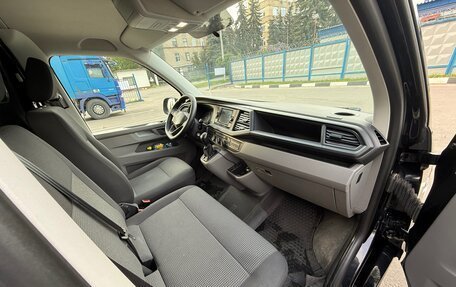Volkswagen Transporter T6 рестайлинг, 2021 год, 4 500 000 рублей, 8 фотография