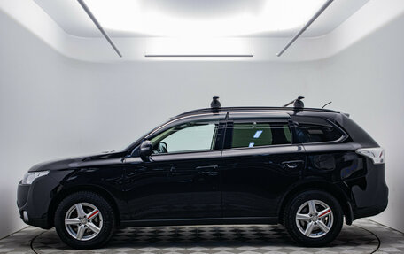 Mitsubishi Outlander III рестайлинг 3, 2013 год, 1 100 000 рублей, 2 фотография
