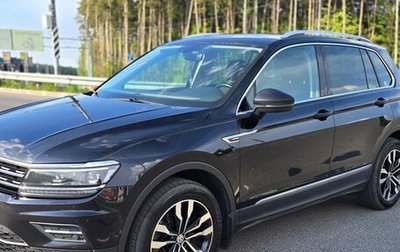 Volkswagen Tiguan II, 2018 год, 2 650 000 рублей, 1 фотография
