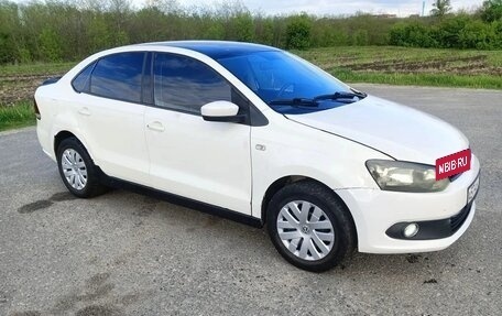 Volkswagen Polo VI (EU Market), 2012 год, 260 000 рублей, 4 фотография