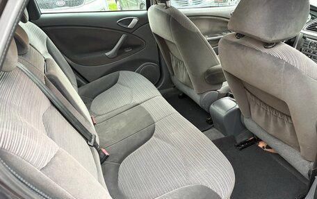 Citroen C5 I рестайлинг, 2006 год, 350 000 рублей, 12 фотография