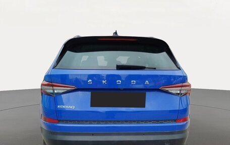Skoda Kodiaq I, 2022 год, 2 555 000 рублей, 6 фотография
