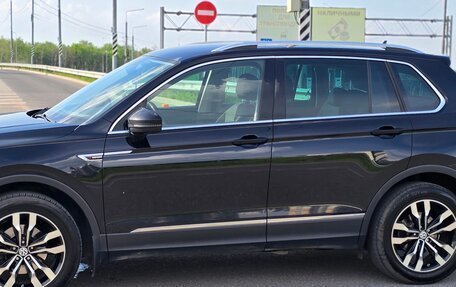 Volkswagen Tiguan II, 2018 год, 2 650 000 рублей, 25 фотография